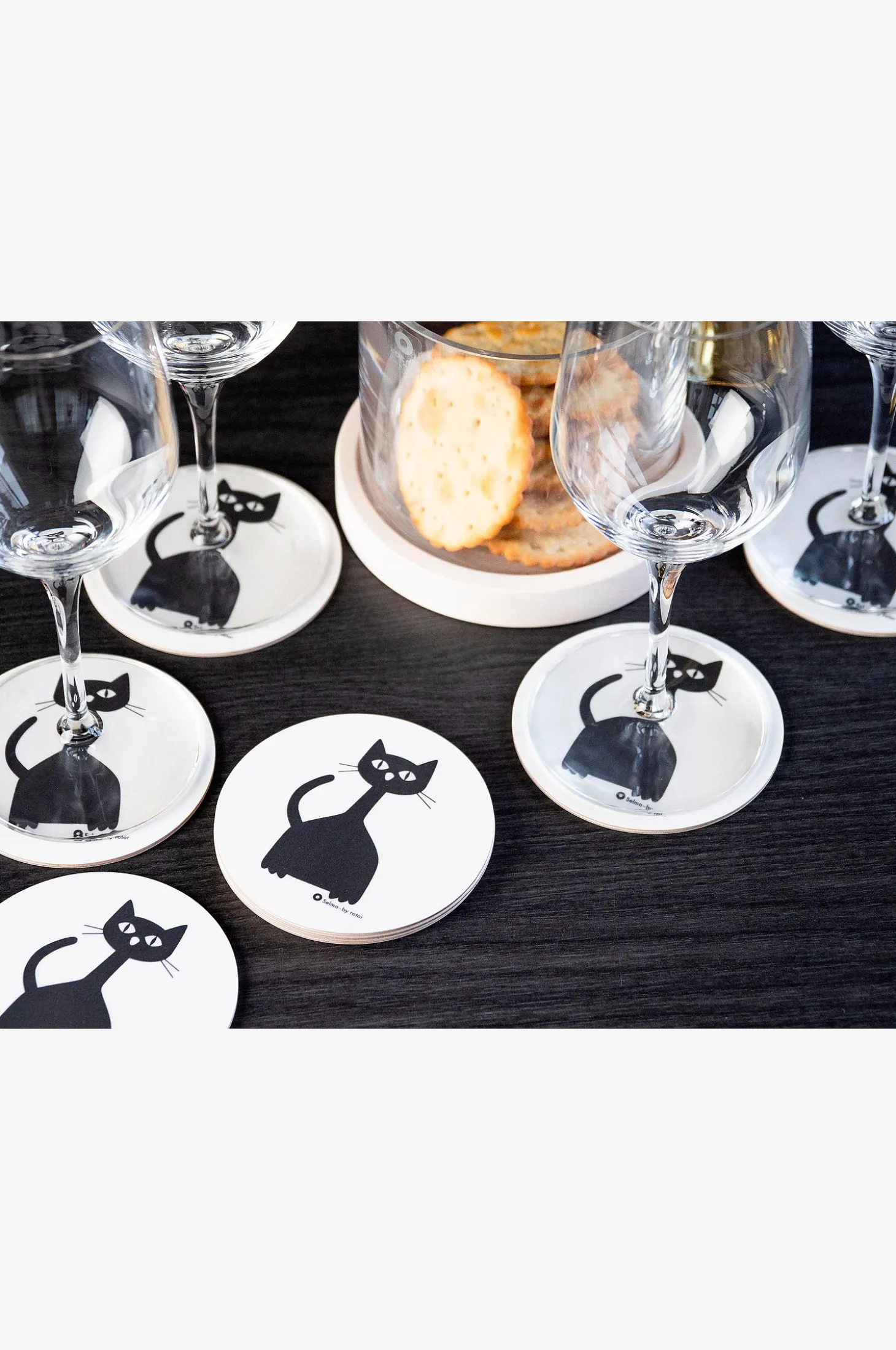Aluslautaset Selma 4-pack