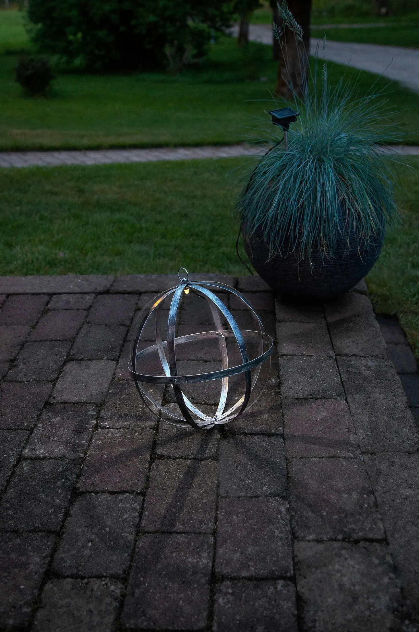 Aurinkokennopallo Astri 30 cm