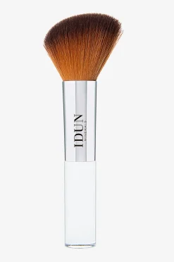 Blush Brush