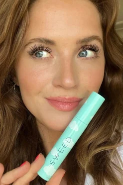 Cloud Mascara