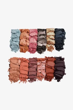 Cosmos Eye Shadow Palette