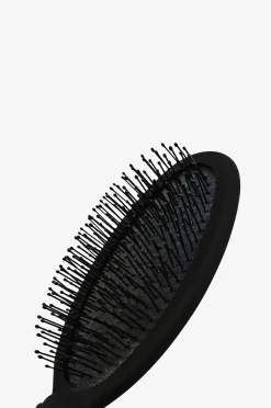 Detangling Brush For All Hairtypes
