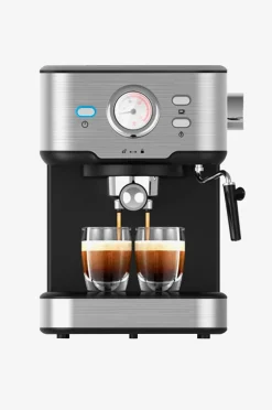 Espressokeitin, jossa maidonvaahdotin