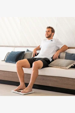 Henkilökohtainen asteikko Power Massager - sähköstimulaatiolla