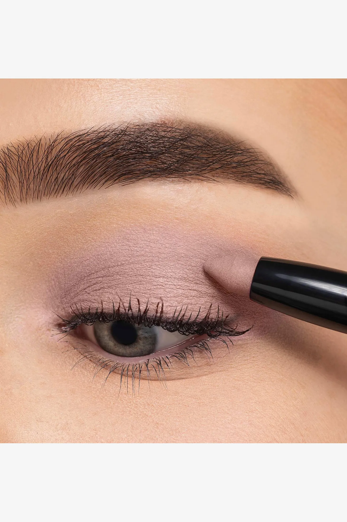 High Performance Eyeshadow Stylo