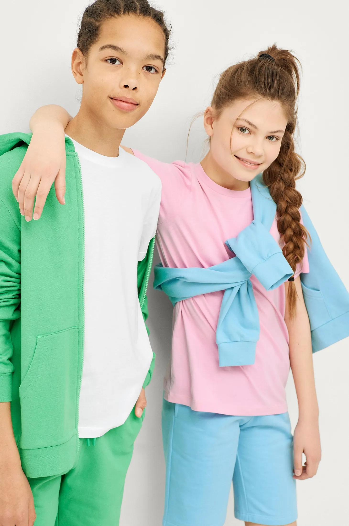 Huppari Basic Sweatshirt