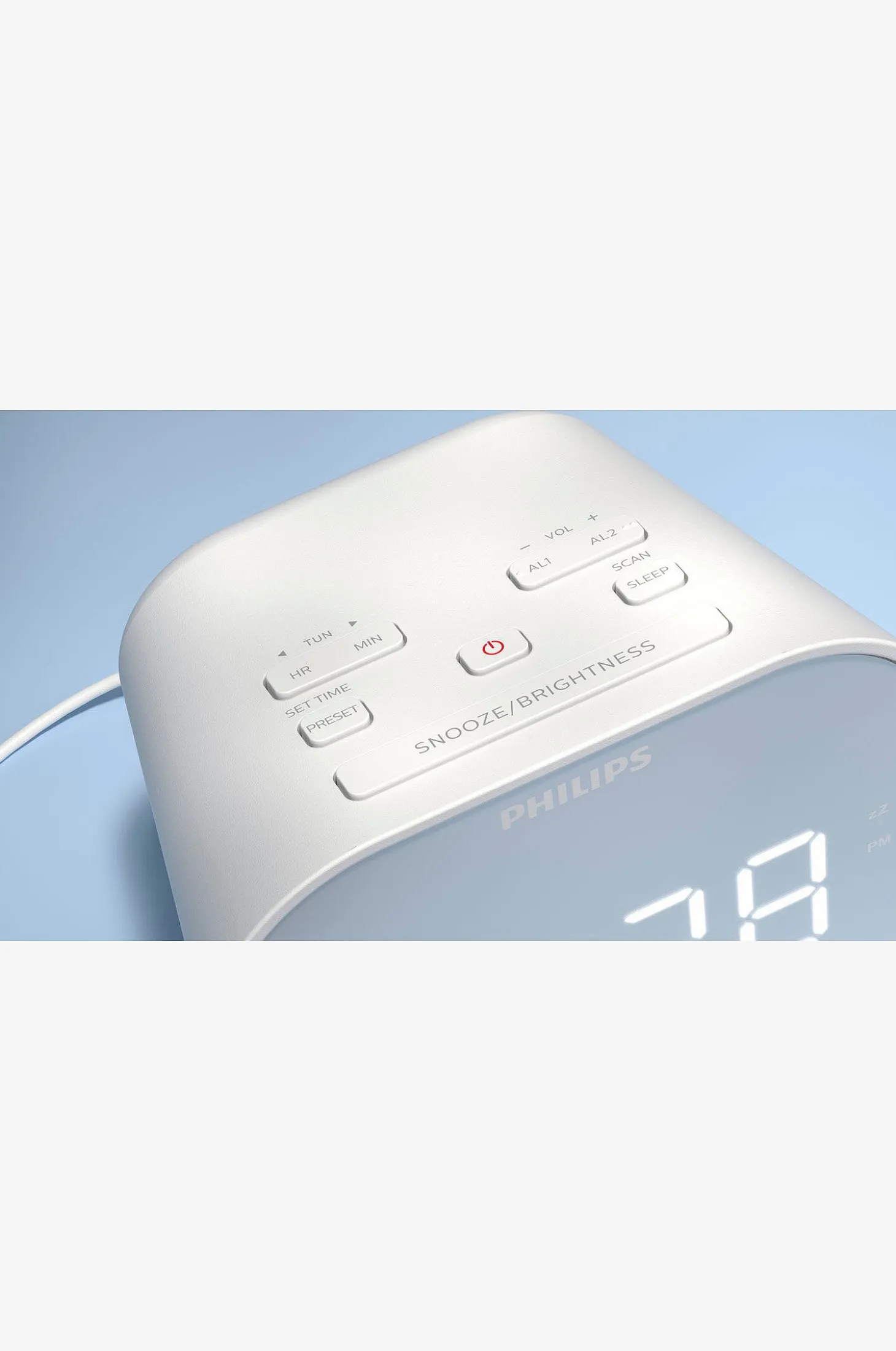 Kelloradio USB-lähtö matkapuhelimen lataamista varten