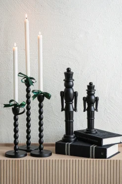 Koriste tumma ritari Suuri