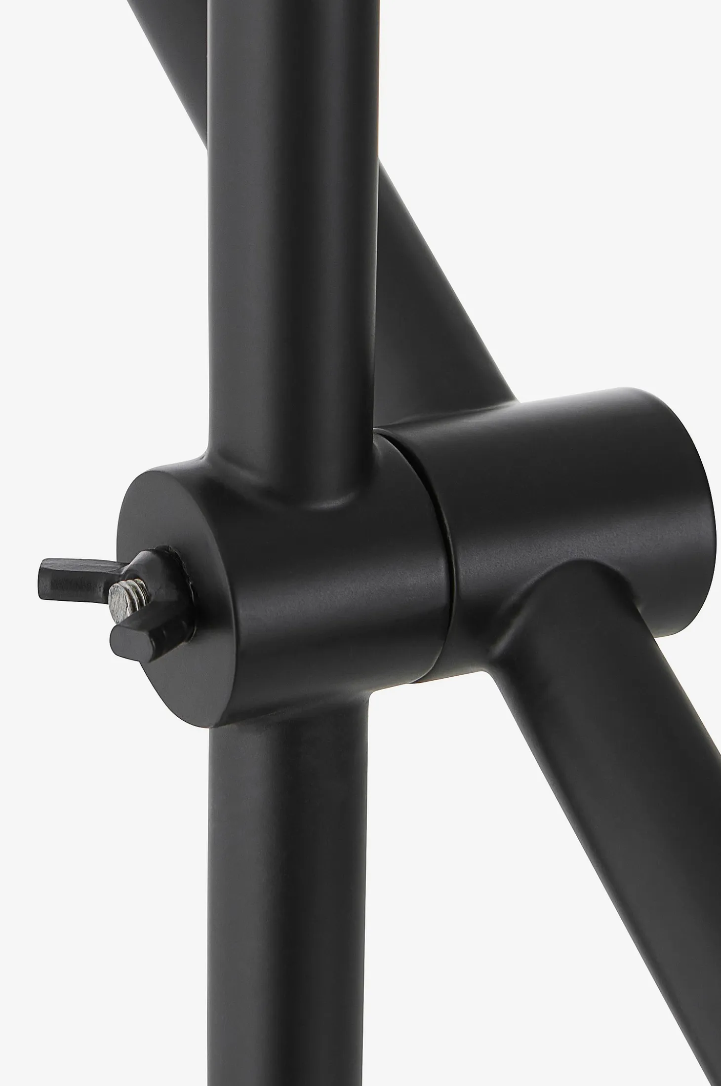 Lattiavalaisin Atom LED