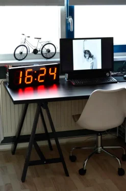 LED-kello BIG-D