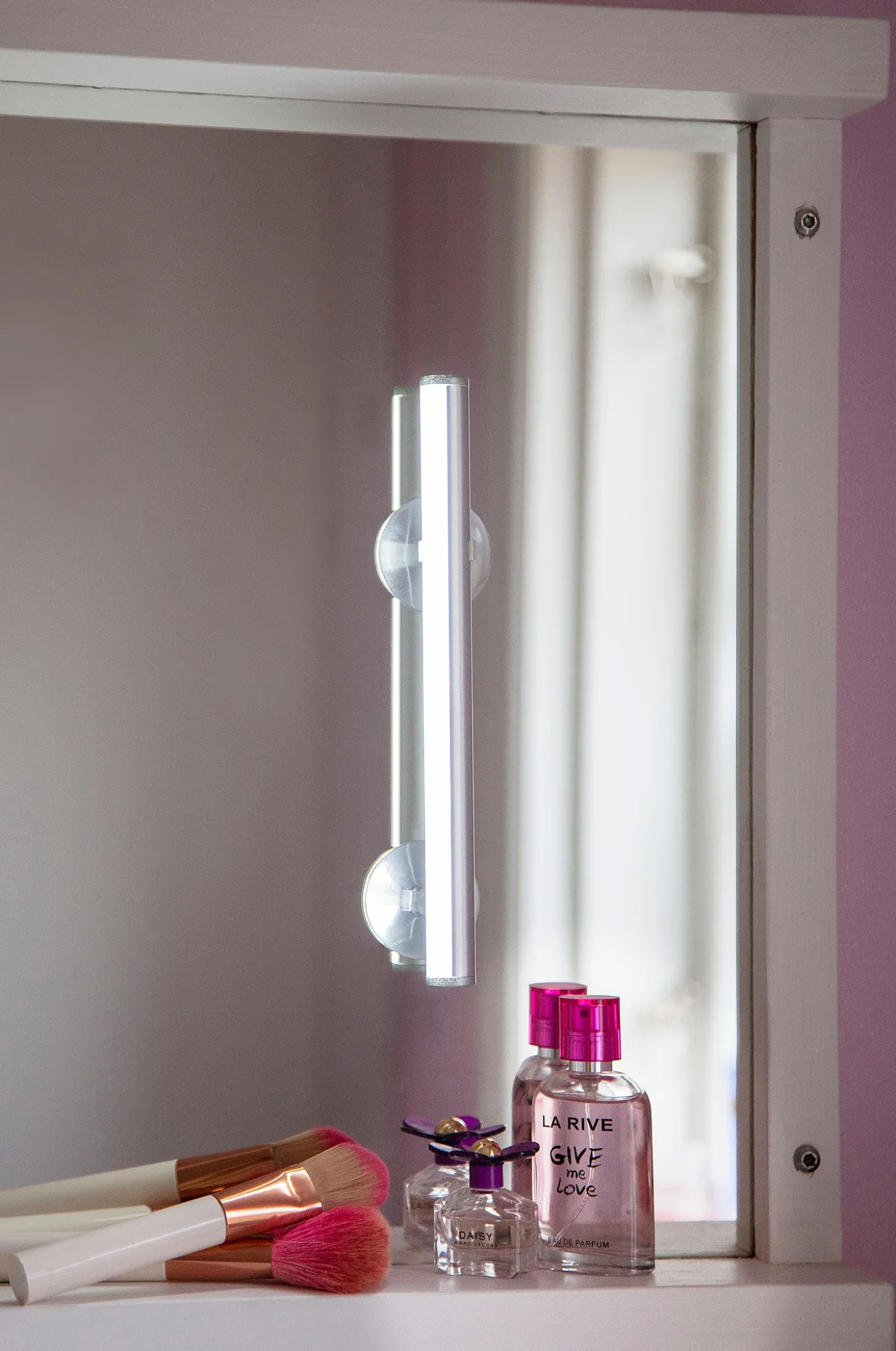 LED-valaisin Functional