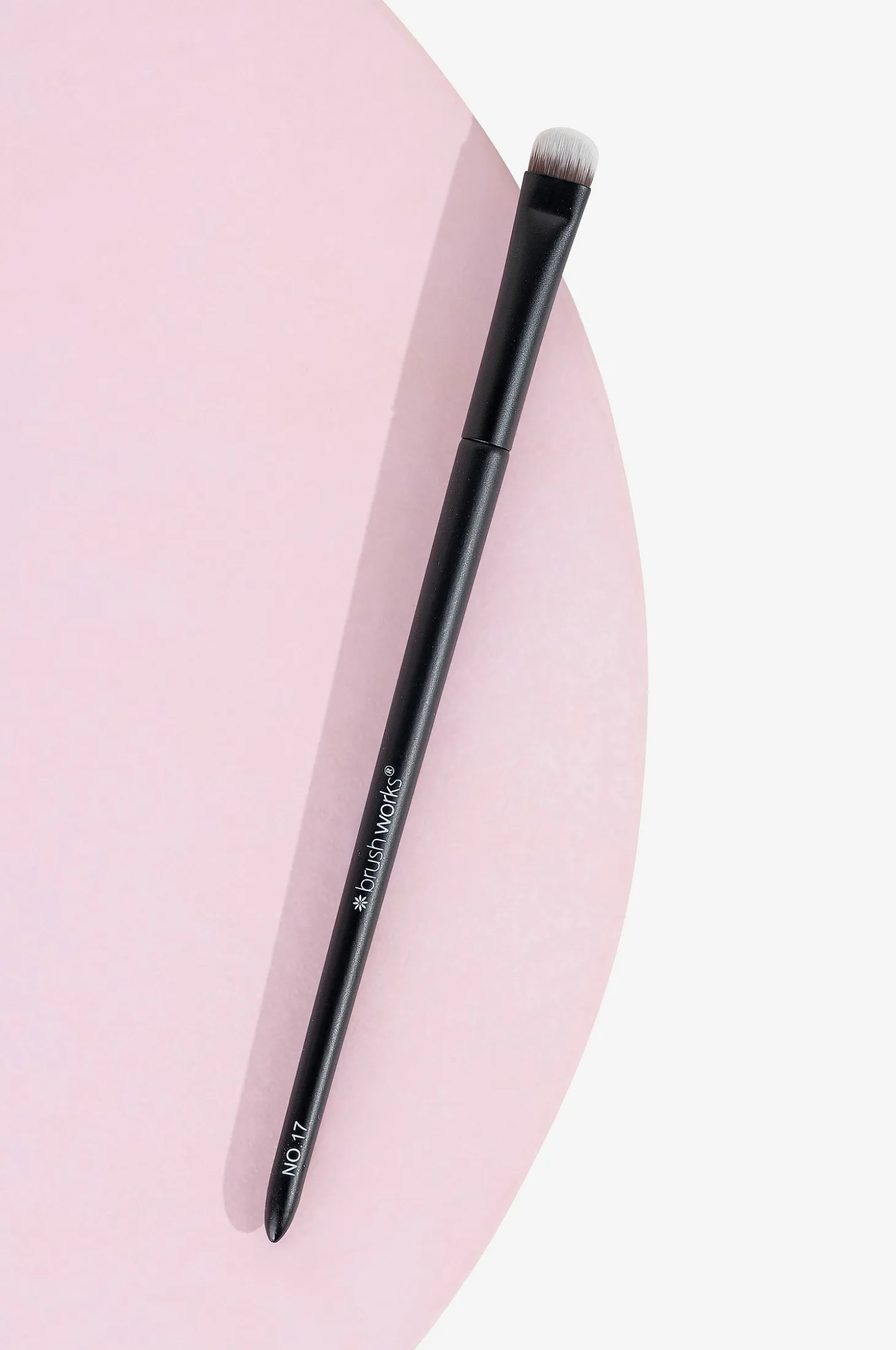 No. 17 Carving Brush