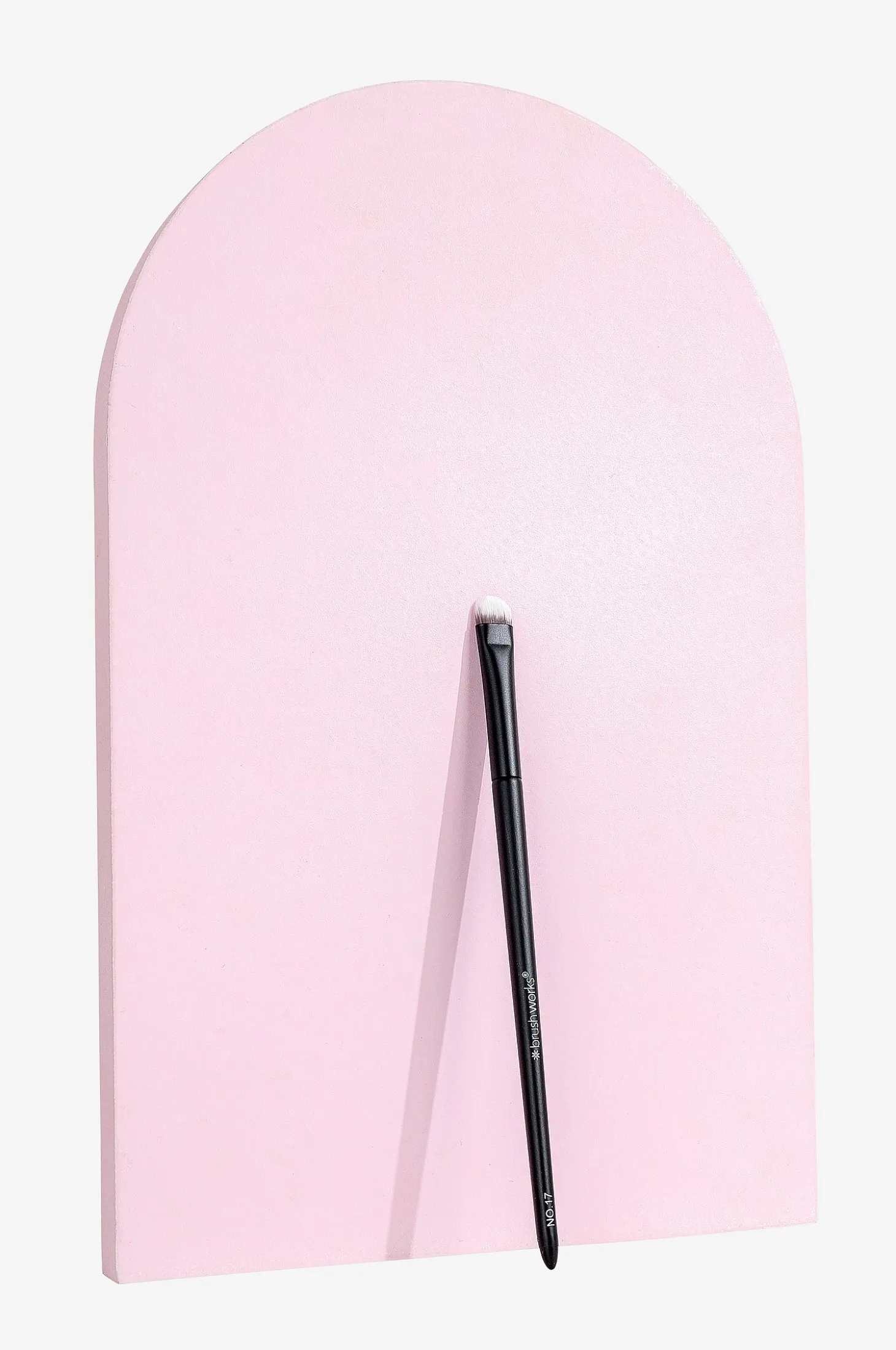No. 17 Carving Brush