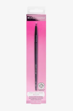 No. 23 Precise Liner Brush