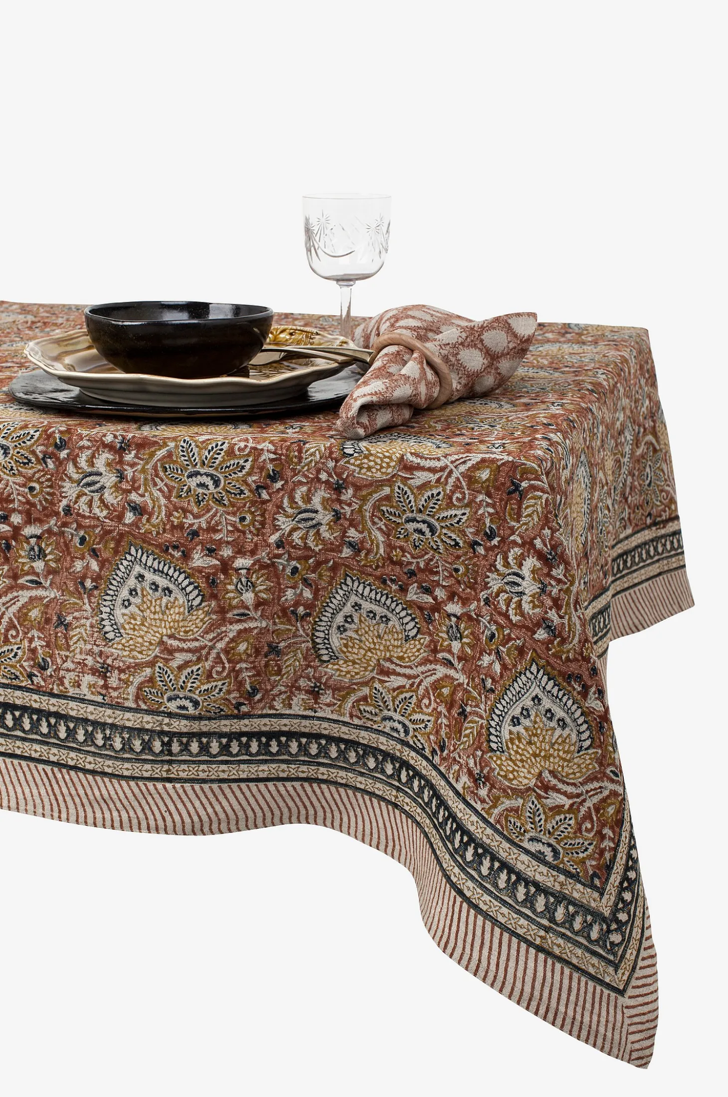 Pellavapöytäliina Oriental