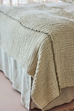 Päiväpeite Pauline