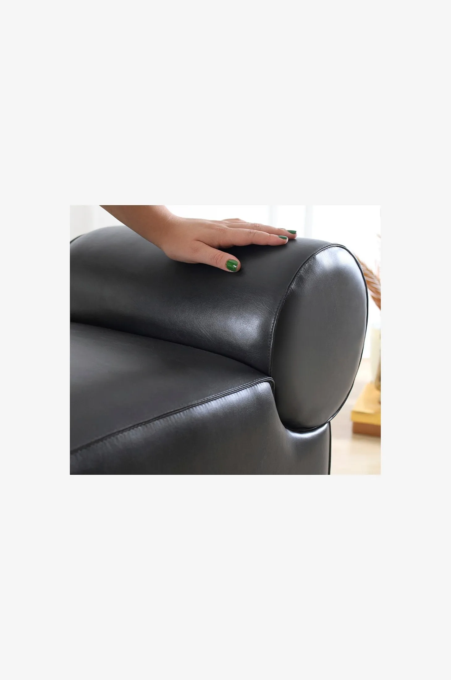 Pouffe-Lee