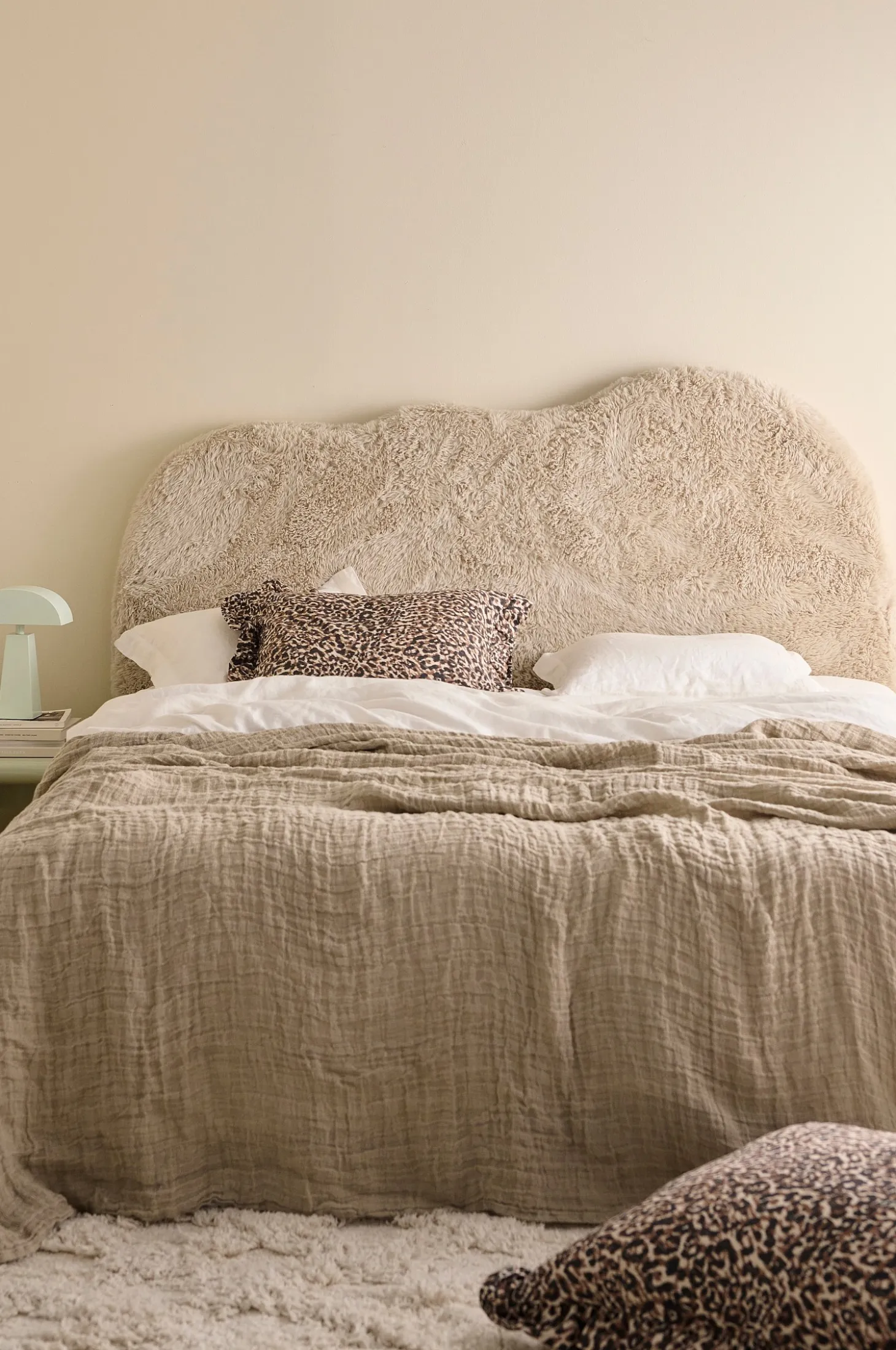Pääty Headboard Wave