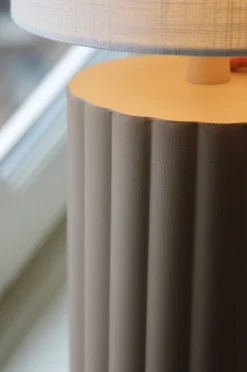 Pöytävalaisin Can 1L