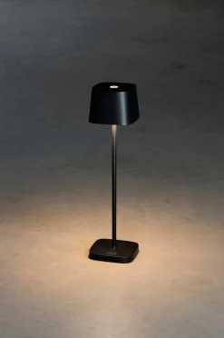 Pöytävalaisin Capri USB, korkeus 20 cm