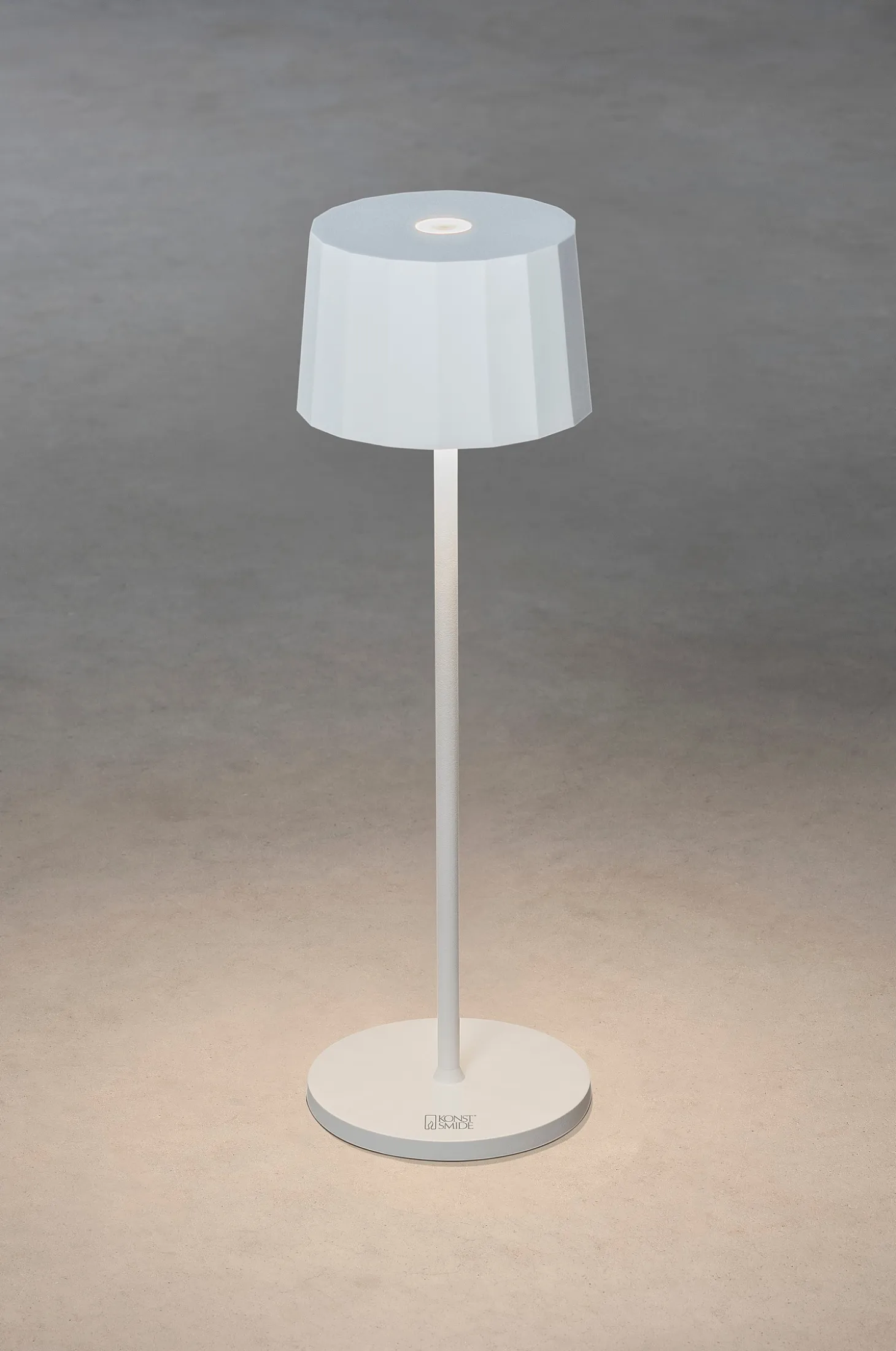 Pöytävalaisin Positano USB, korkeus 35 cm