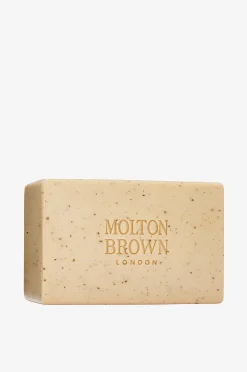 Re-Charge Black Pepper Bodyscrub Bar