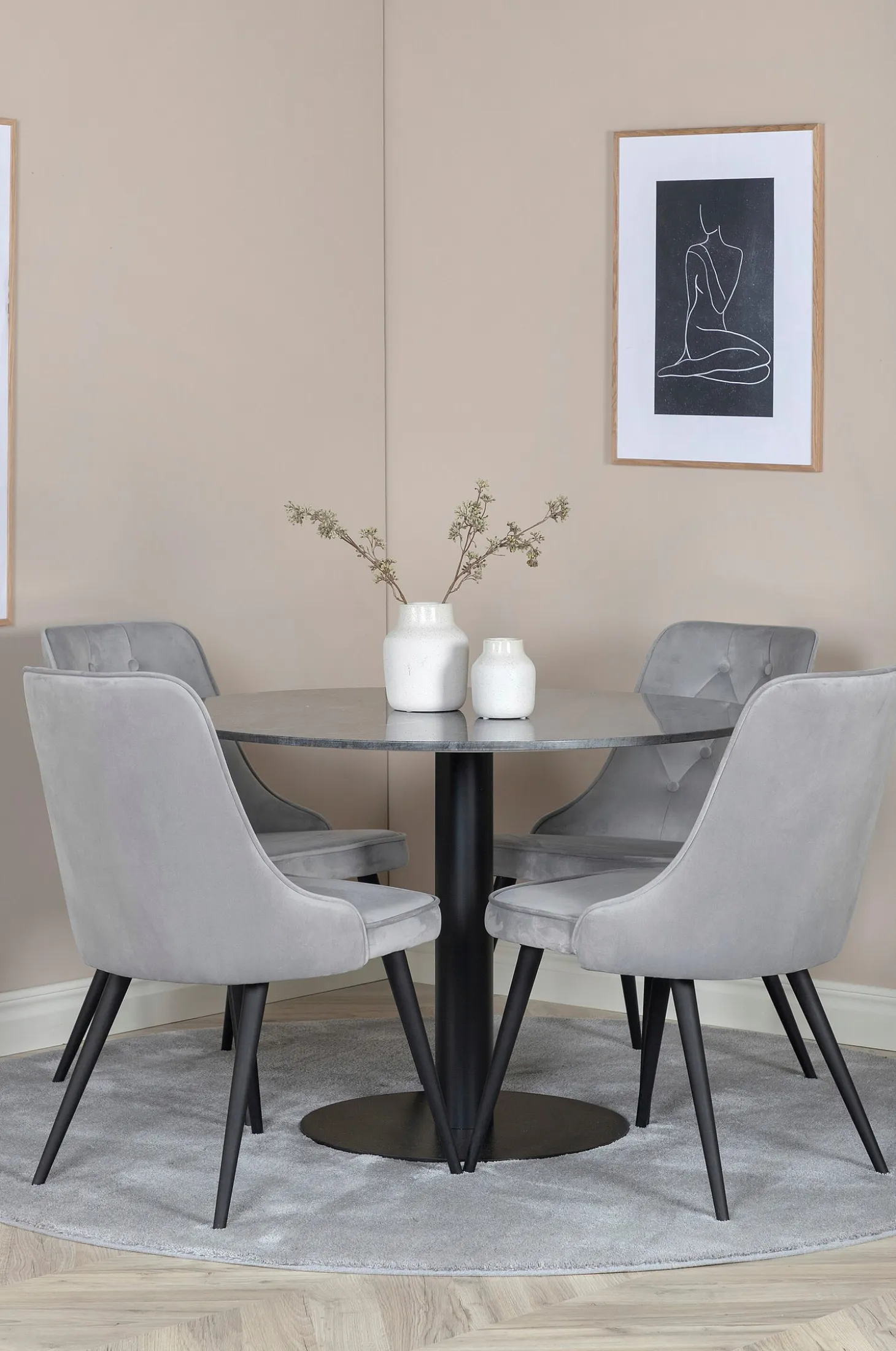 Ruokailuryhmä Estelle ja tuolit Velvet Deluxe, 4 kpl