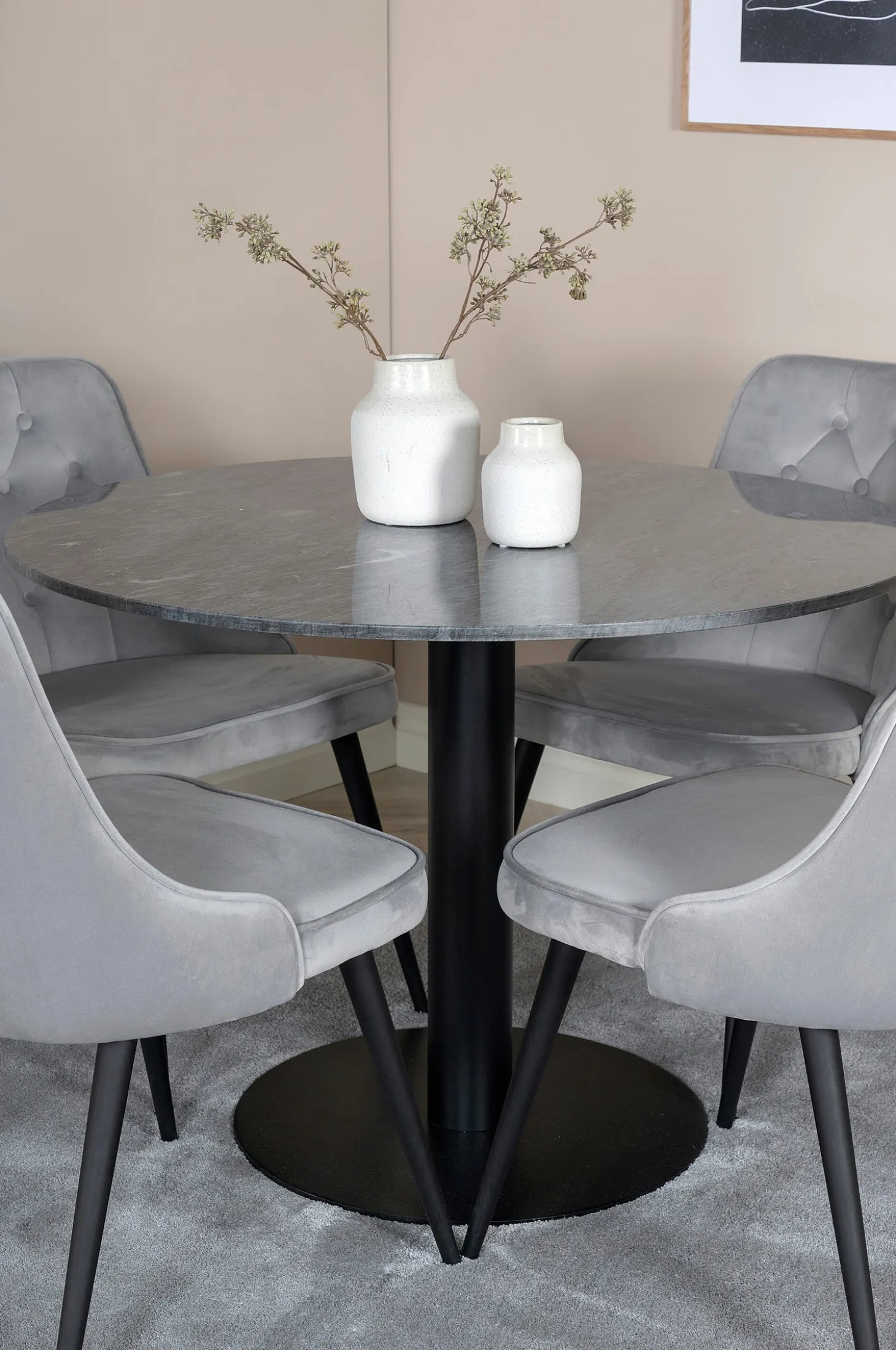 Ruokailuryhmä Estelle ja tuolit Velvet Deluxe, 4 kpl