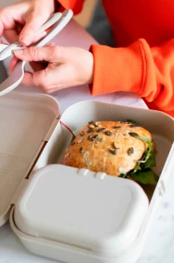 Setti, jossa 2 x Lunchbox ja aterimet Pascal Ready