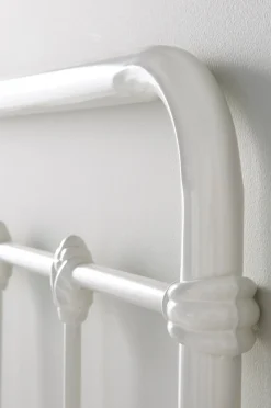 Sängynpääty Industriell 180 cm