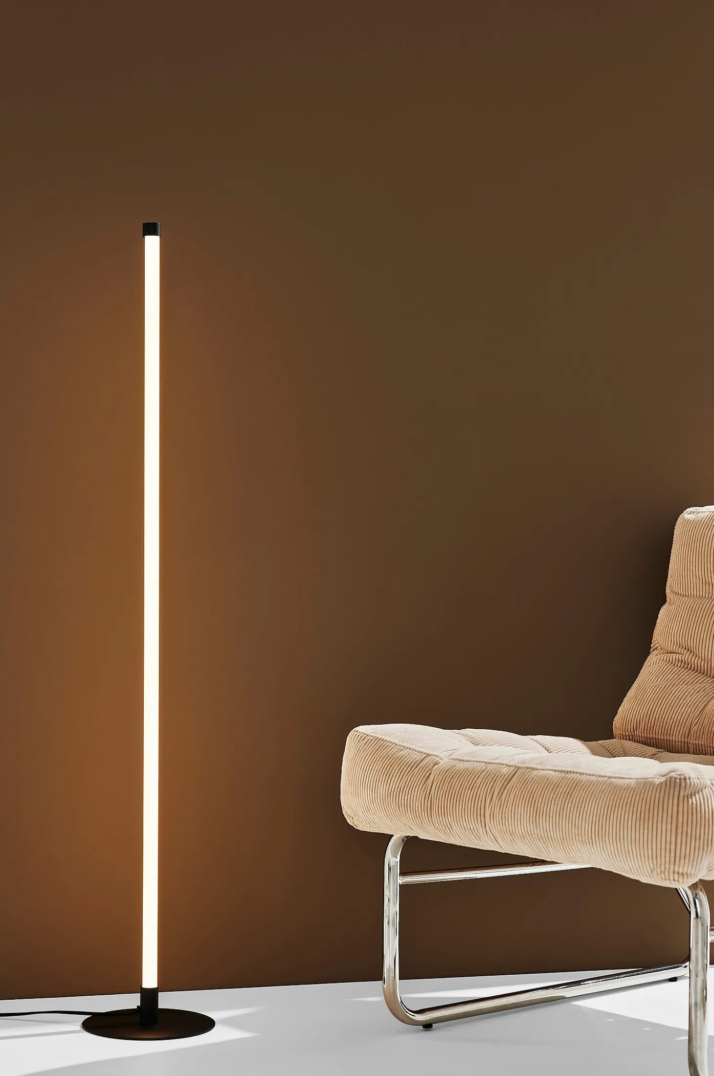 TARMY LED lattiavalaisin 120 cm
