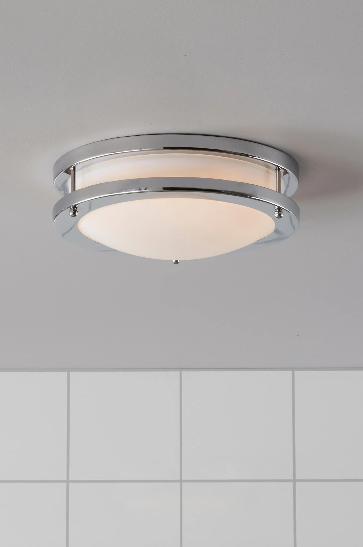 TÄBY LED kylpyhuoneplafondi