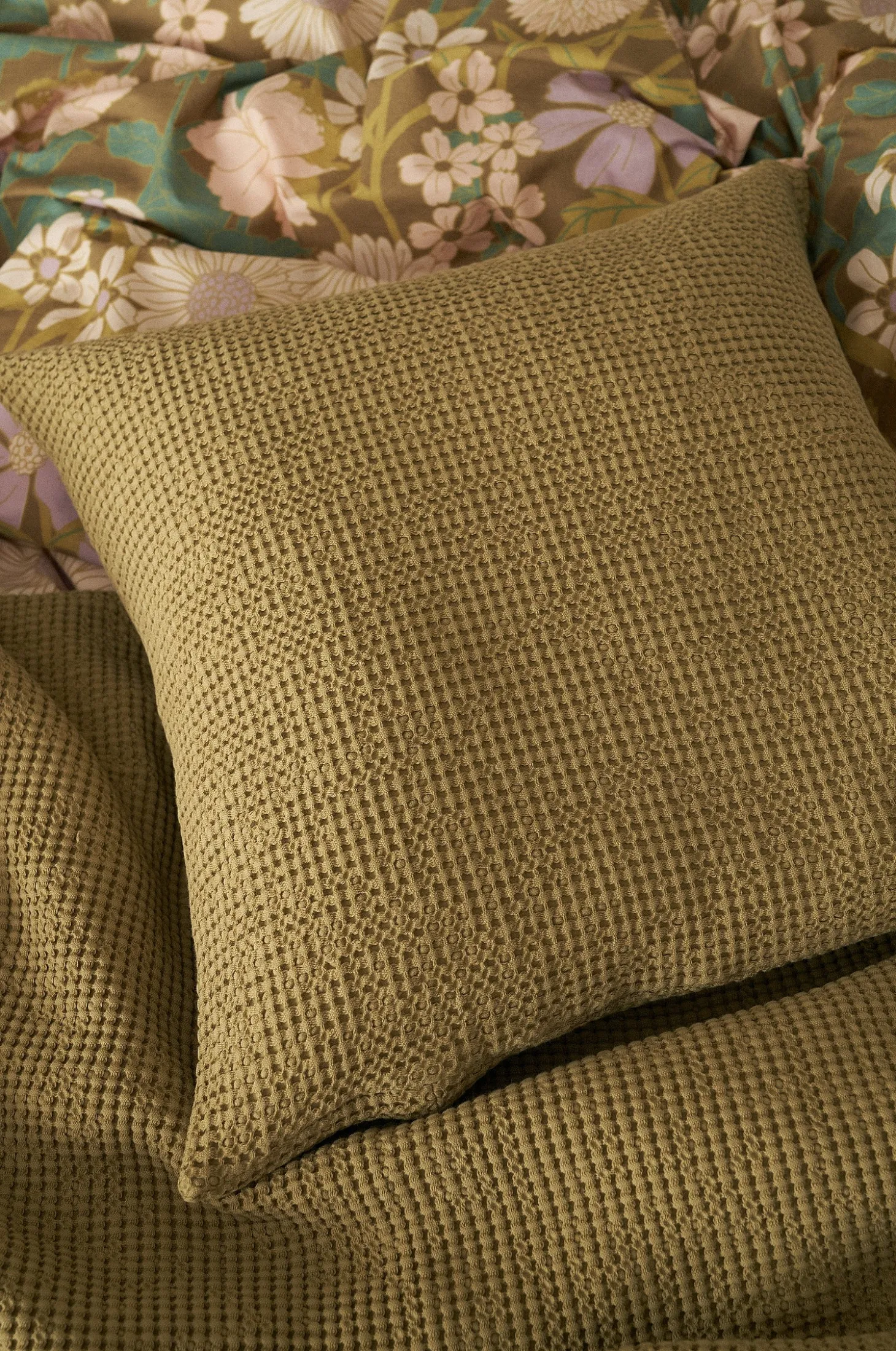 Tyynynpäällinen Britt