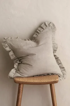 Tyynynpäällinen Candice Frill pestyä pellavaa