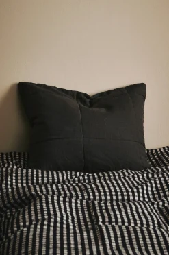 Tyynynpäällinen Candice Square pestyä pellavaa