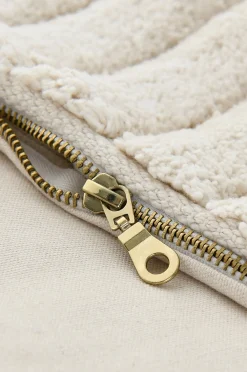 Tyynynpäällinen Nina