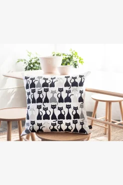 Tyynynpäällinen Selma