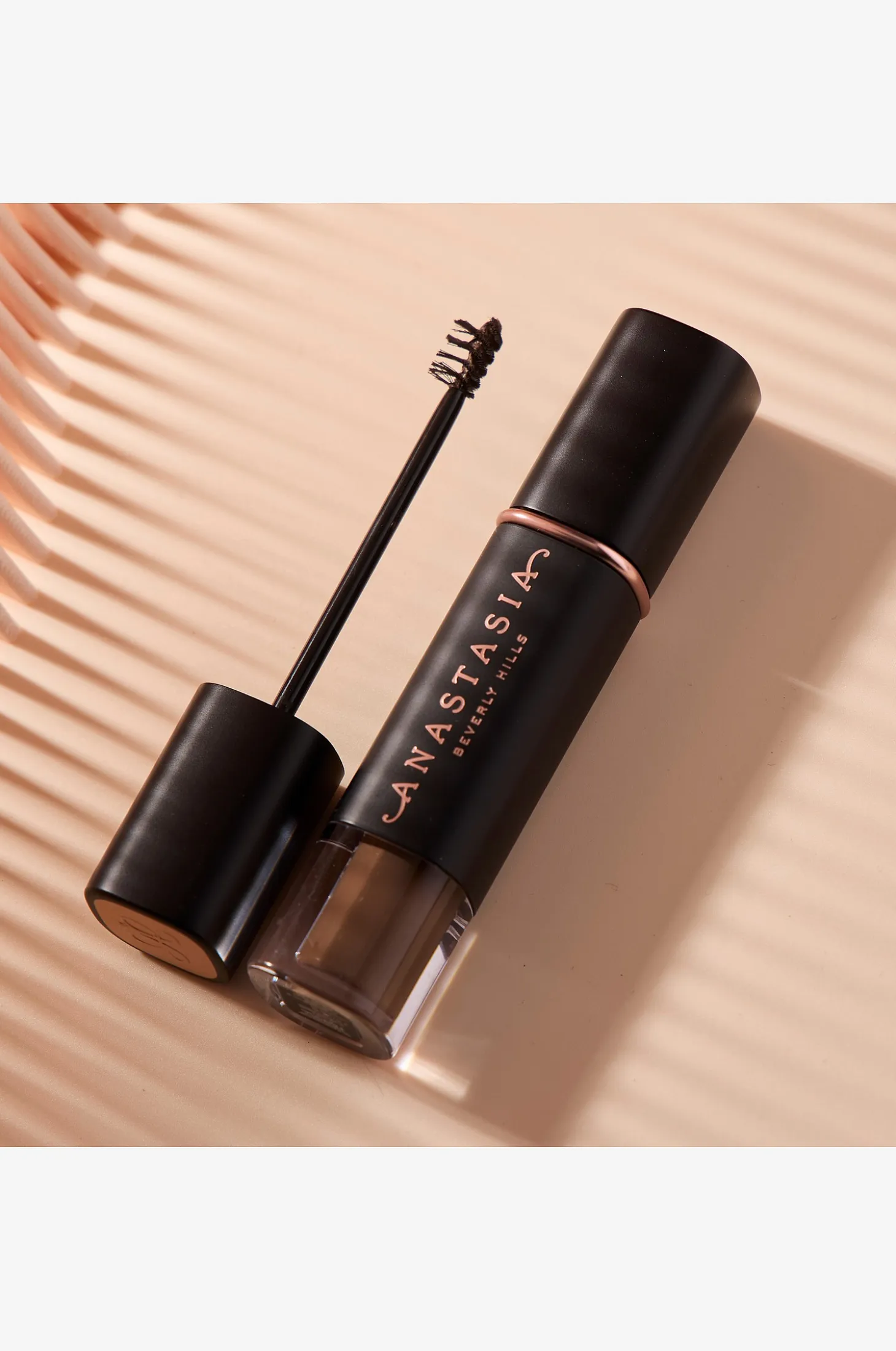 Volumizing Tinted Brow Gel