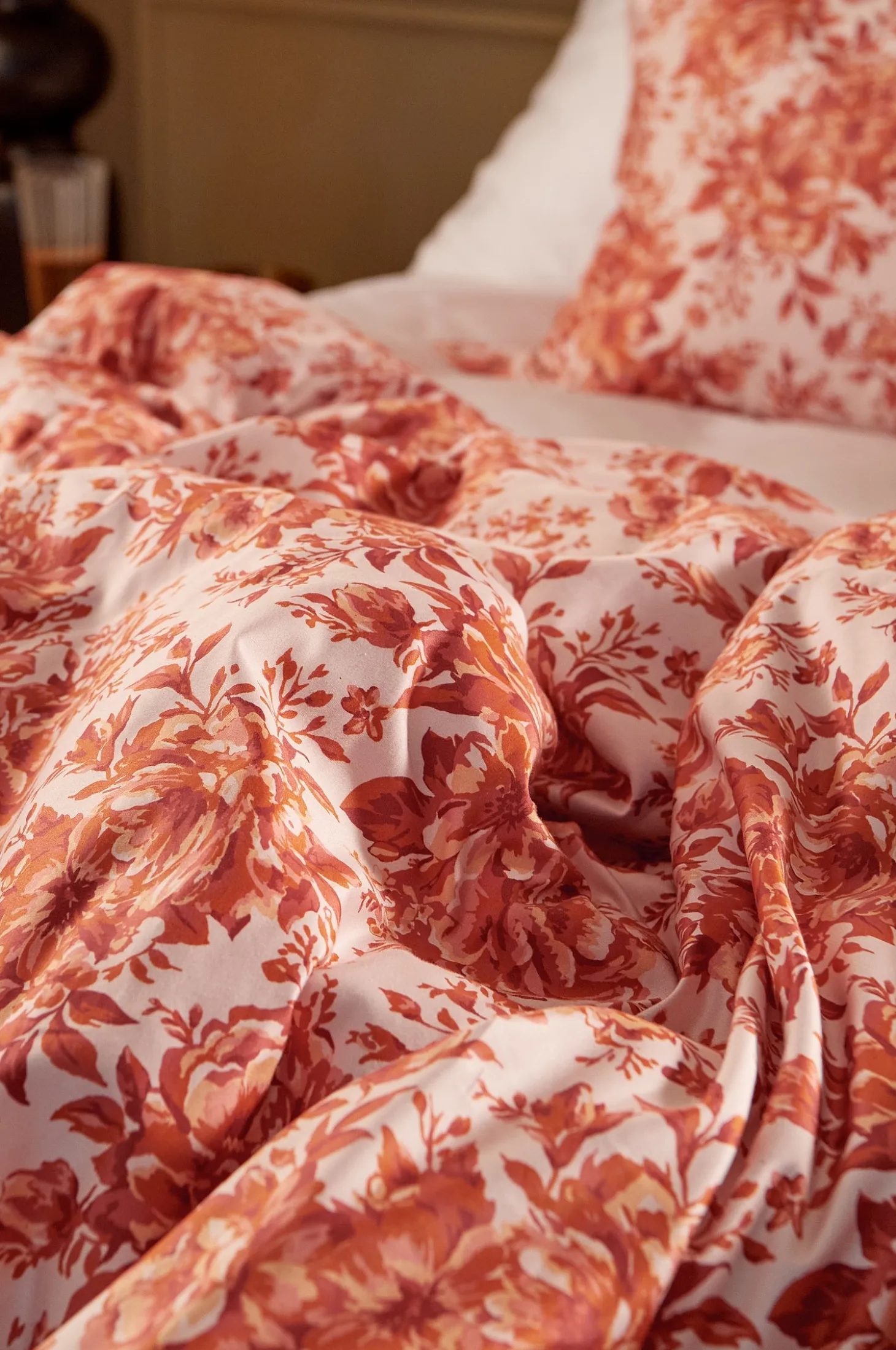Vuodevaatesetti Fancy Floral satiini 2 tai 3 osaa